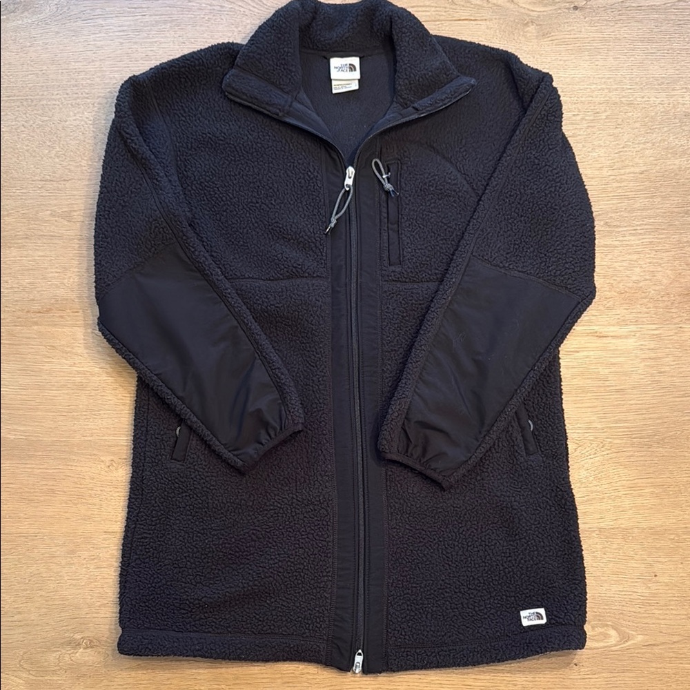 The North Face Cragmont Women’s Black Full Zip Long Fleece Jacket Coat